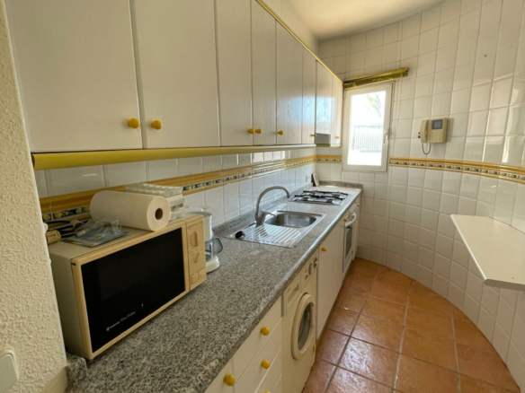 7-bedroom House In L’alfas Del Pi, Spain (972 M²)