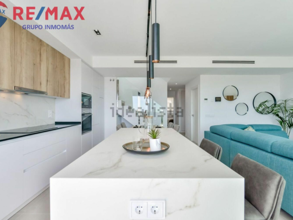 3-bedroom Villa In Finestrat, Spain (230 M²)