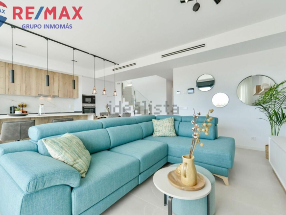 3-bedroom Villa In Finestrat, Spain (230 M²)