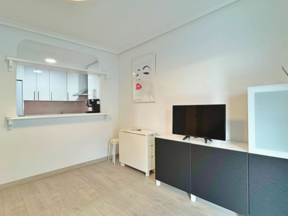 1-bedroom Apartment In Torrevieja, Spain (45 M²)