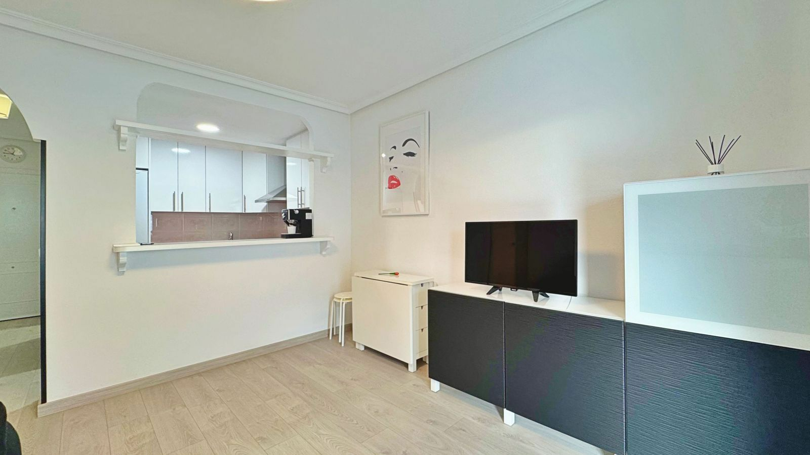 1-bedroom Apartment In Torrevieja, Spain (45 M²)