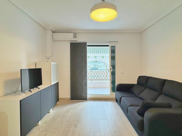 1-bedroom Apartment In Torrevieja, Spain (45 M²)