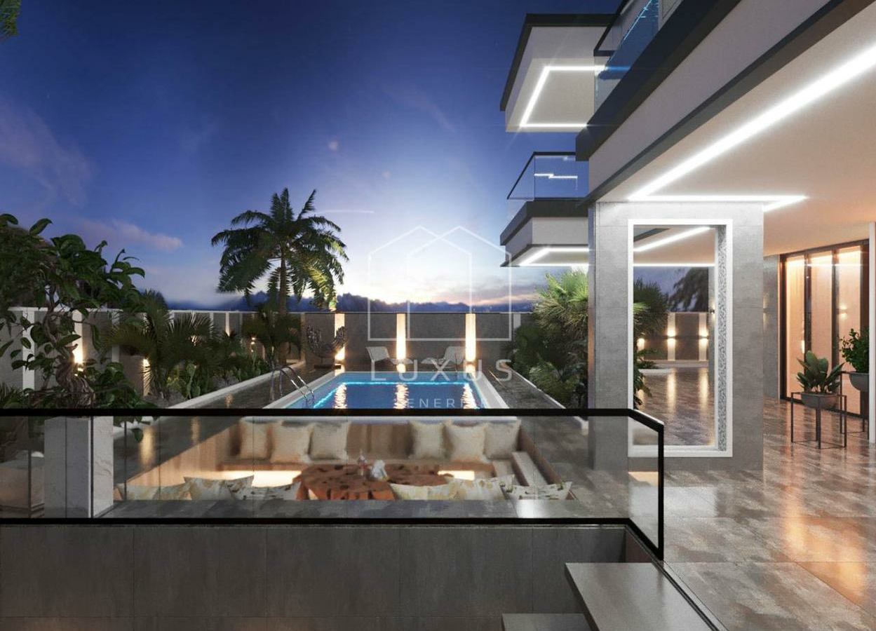 5-bedroom Villa In Costa Adeje, Spain (325 M²)