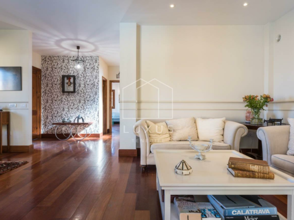 4-bedroom Villa In Puerto De La Cruz, Spain (350 M²)