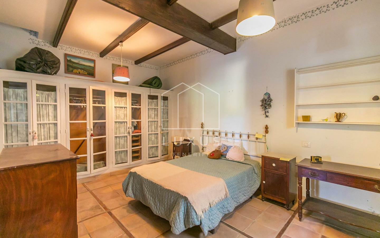 8-bedroom Villa In La Orotava, Spain (725 M²)
