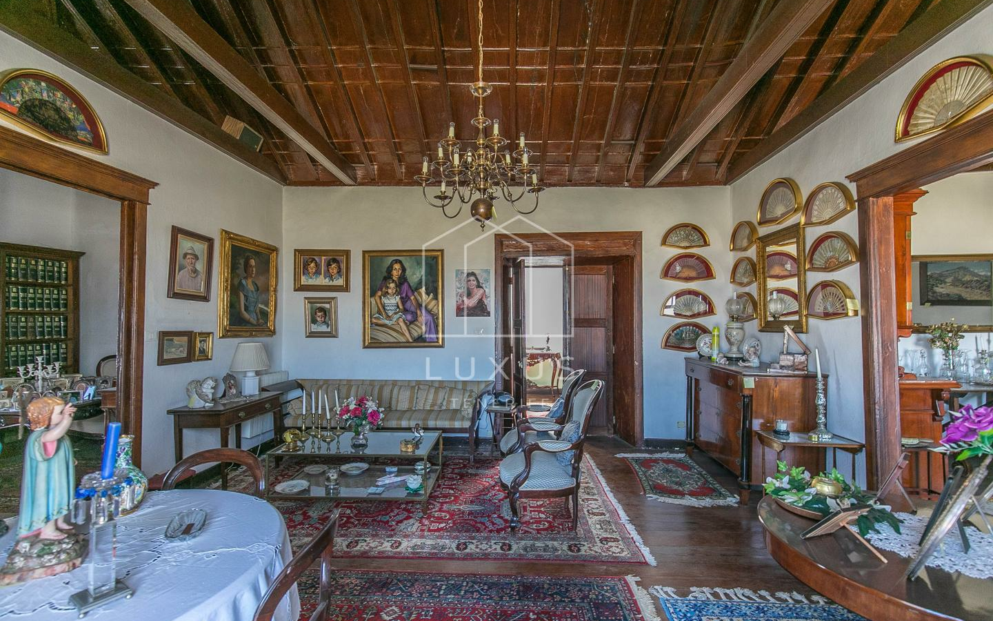8-bedroom Villa In La Orotava, Spain (725 M²)