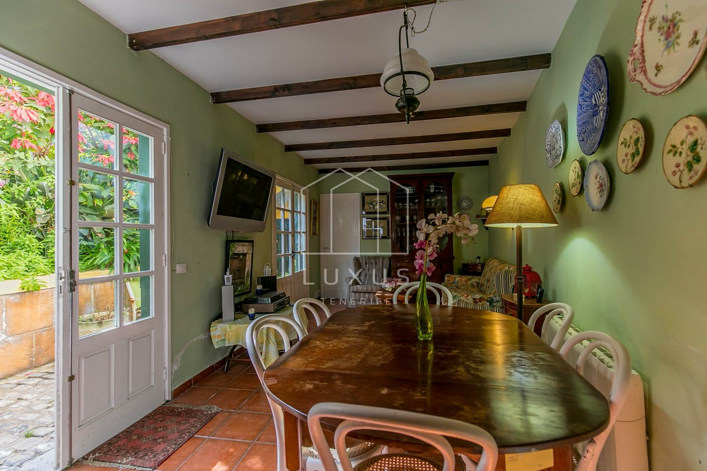8-bedroom Villa In La Orotava, Spain (725 M²)