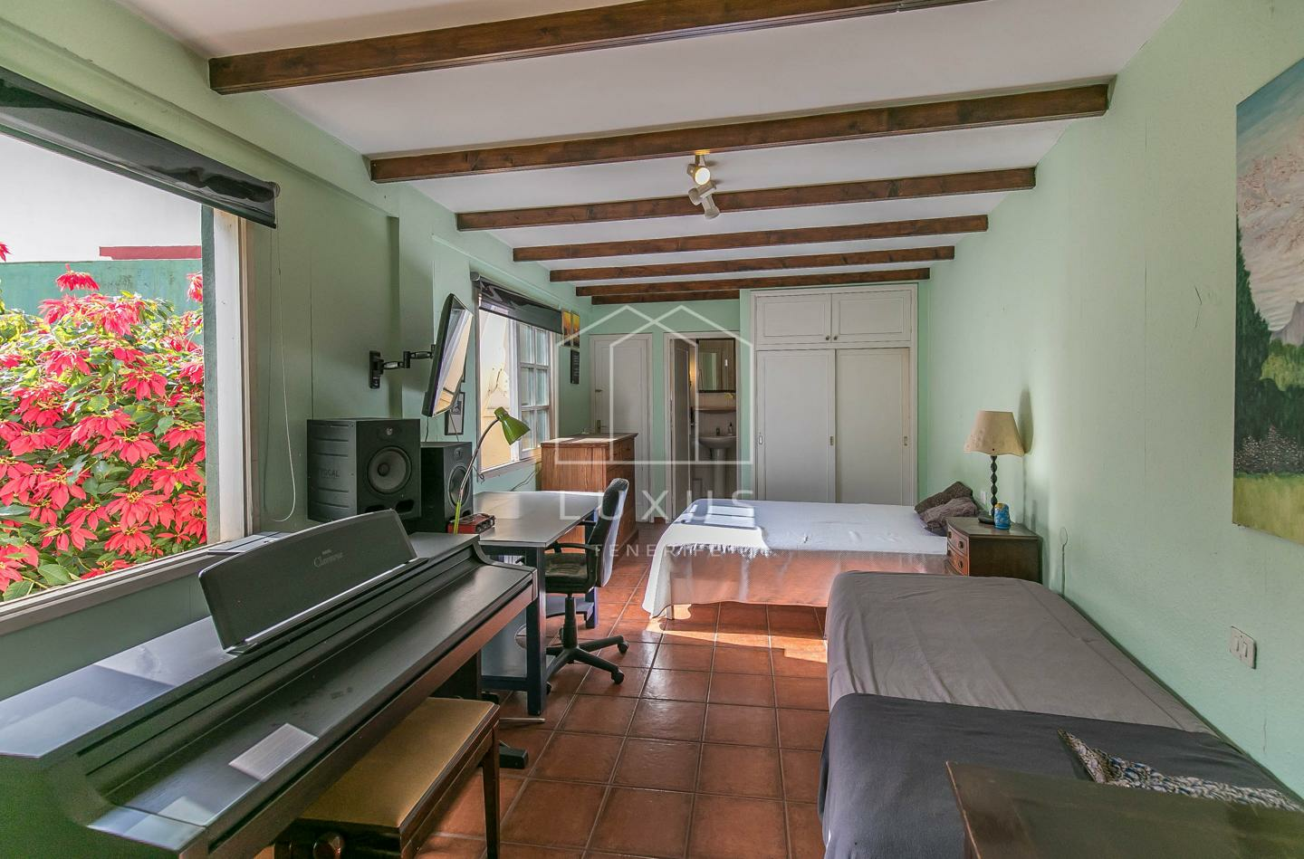 8-bedroom Villa In La Orotava, Spain (725 M²)