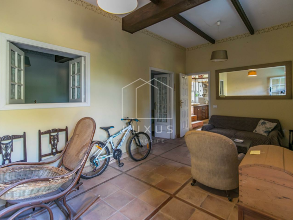 8-bedroom Villa In La Orotava, Spain (725 M²)