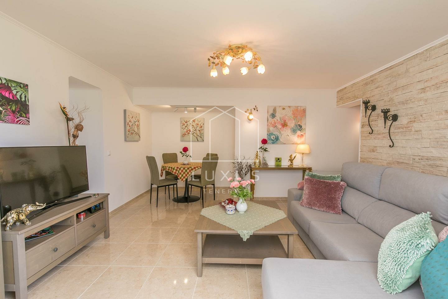 2-bedroom Flat In Puerto De La Cruz, Spain (108 M²)