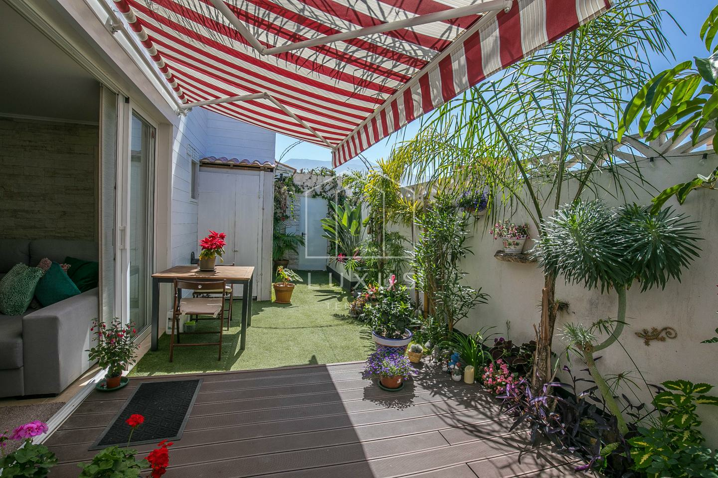 2-bedroom Flat In Puerto De La Cruz, Spain (108 M²)