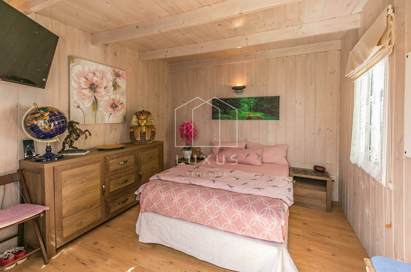 2-bedroom Flat In Puerto De La Cruz, Spain (108 M²)