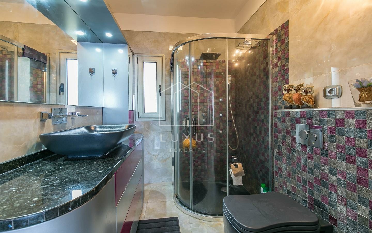 4-bedroom Villa In El Sauzal, Spain (234 M²)