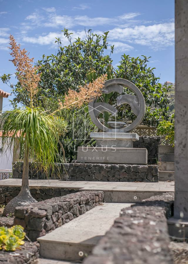 4-bedroom Villa In El Sauzal, Spain (234 M²)