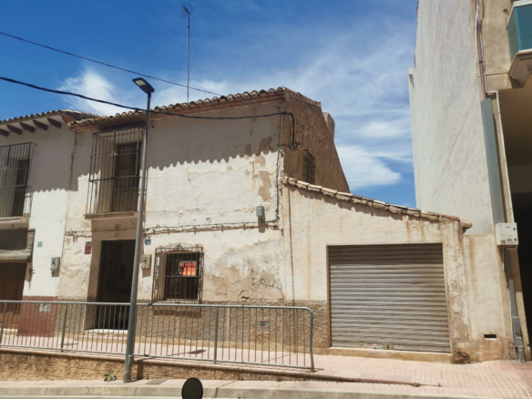 3-bedroom Semi In L’alfas Del Pi, Spain (144 M²)