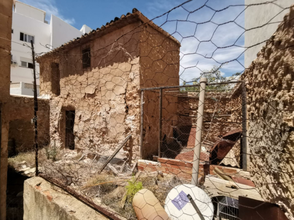 3-bedroom Semi In L’alfas Del Pi, Spain (144 M²)
