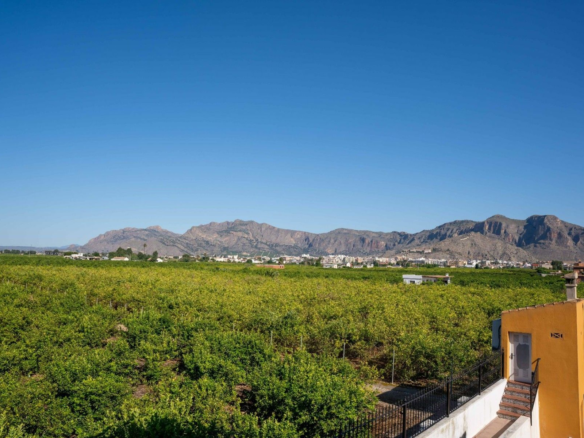 5-bedroom Villa In Orihuela, Spain (495 M²)