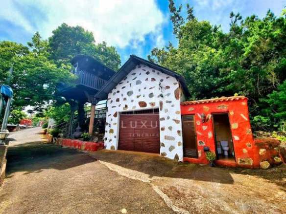 6-bedroom Country House In La Orotava, Spain (445 M²)