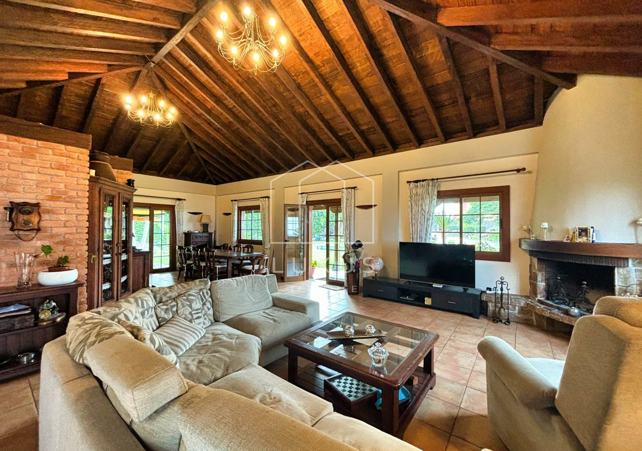 3-bedroom Villa In La Orotava, Spain (177 M²)