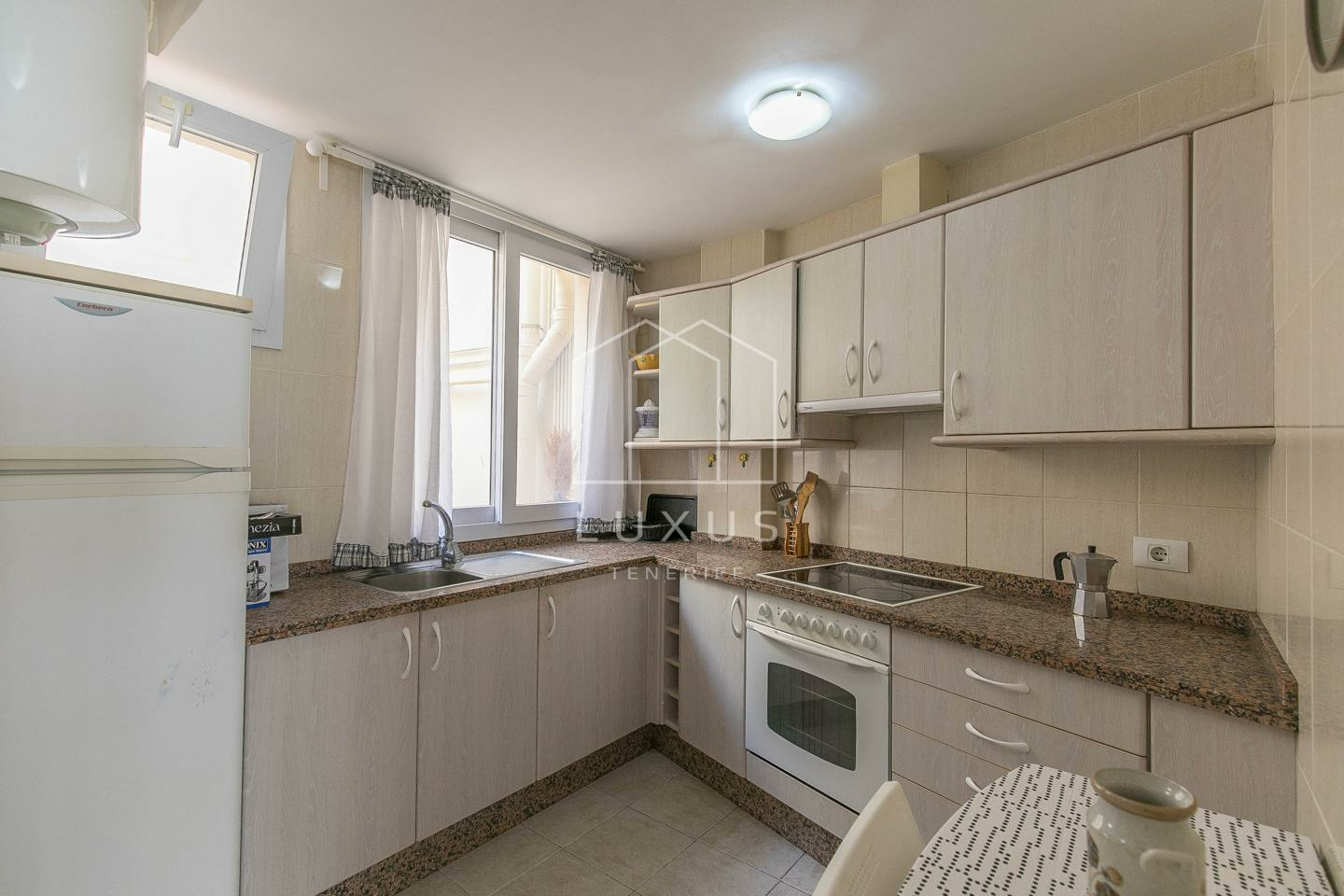 3-bedroom Flat In Puerto De La Cruz, Spain (98 M²)