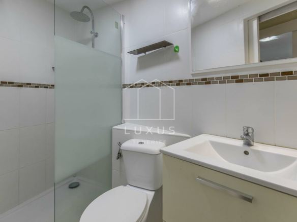3-bedroom Flat In Puerto De La Cruz, Spain (98 M²)