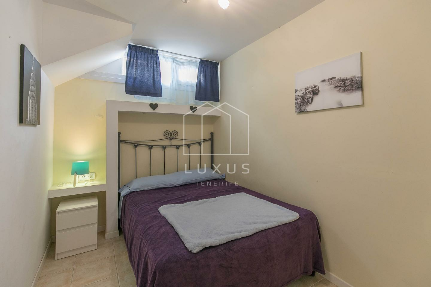 3-bedroom Flat In Puerto De La Cruz, Spain (98 M²)
