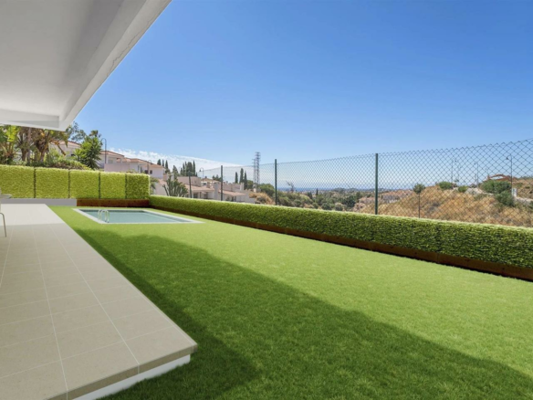 3-bedroom Villa In Mijas, Spain (192 M²)