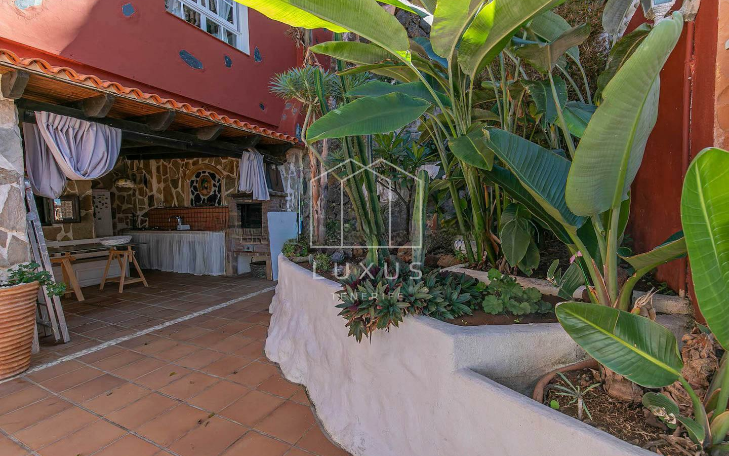 4-bedroom Villa In El Sauzal, Spain (275 M²)
