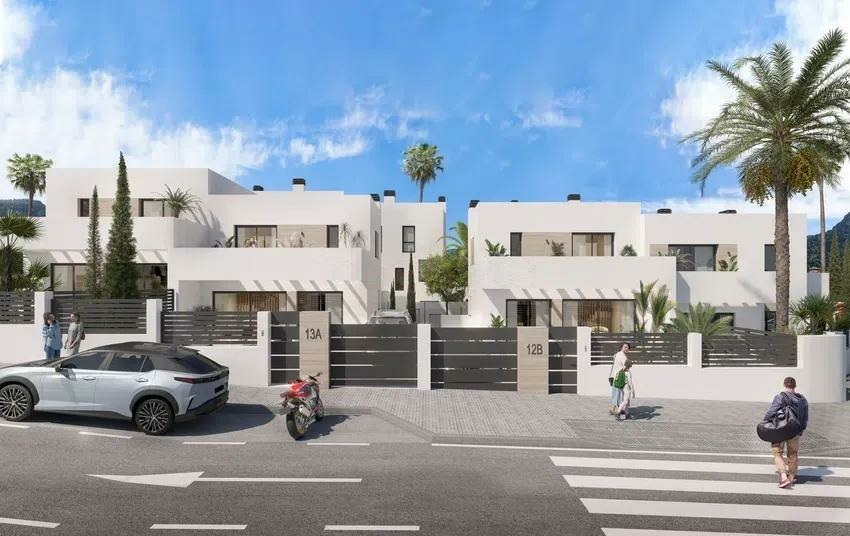 3-bedroom Semidetached In Alhaurín De La Torre, Spain (258 M²)