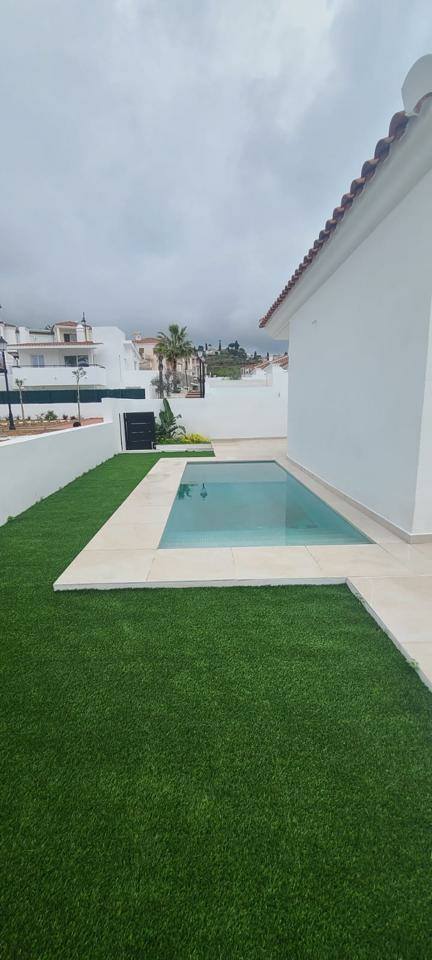 4-bedroom Villa In Mijas, Spain (219 M²)