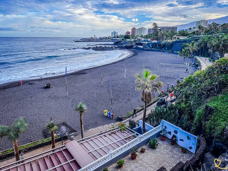 Building In Puerto De La Cruz, Spain (7.016 M²)