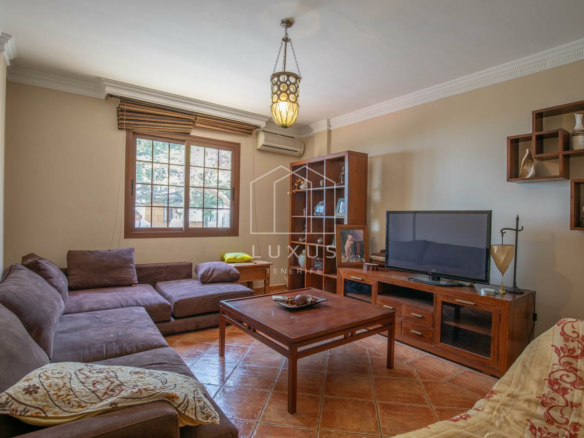 5-bedroom Villa In Arafo, Spain (225 M²)