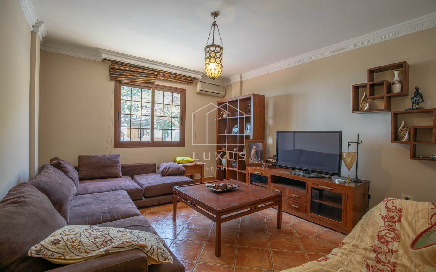 5-bedroom Villa In Arafo, Spain (225 M²)