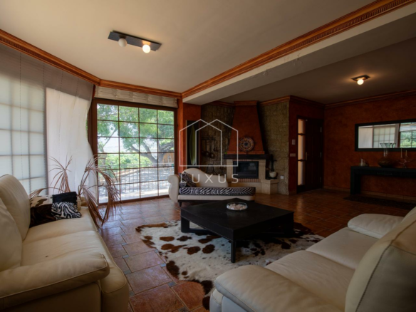 5-bedroom Villa In Arafo, Spain (225 M²)