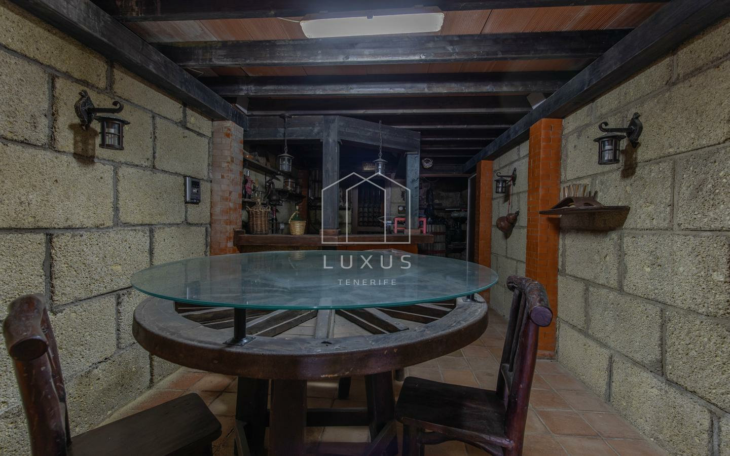 5-bedroom Villa In Arafo, Spain (225 M²)