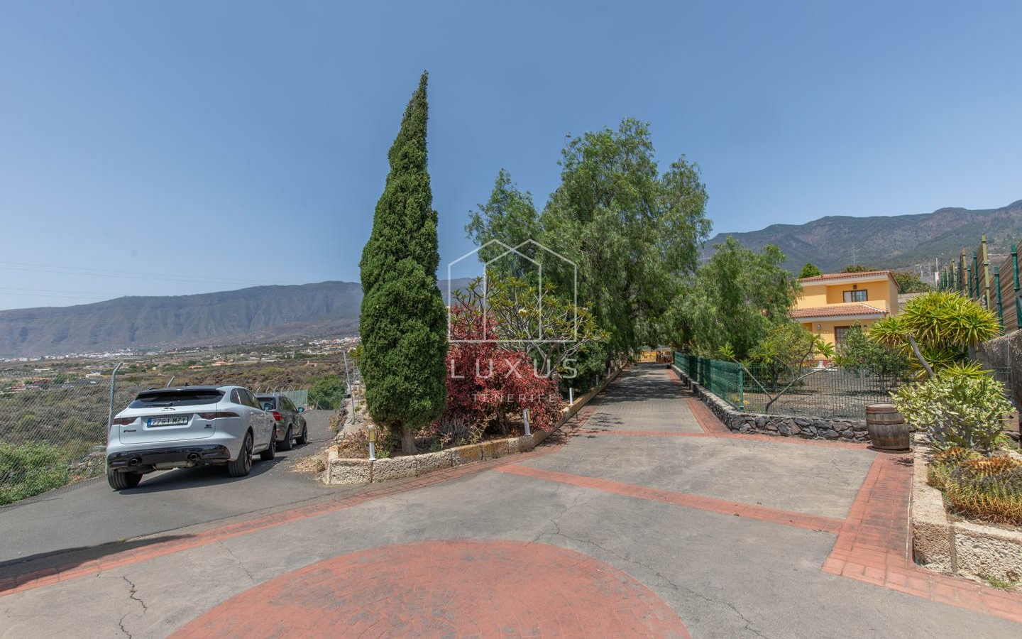 5-bedroom Villa In Arafo, Spain (225 M²)