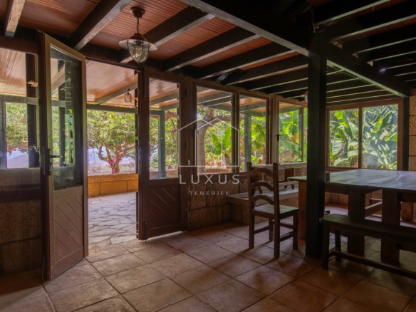 5-bedroom Villa In Arafo, Spain (225 M²)