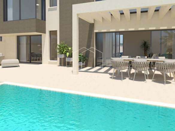 3-bedroom Villa In Amarilla Golf, Spain (343 M²)