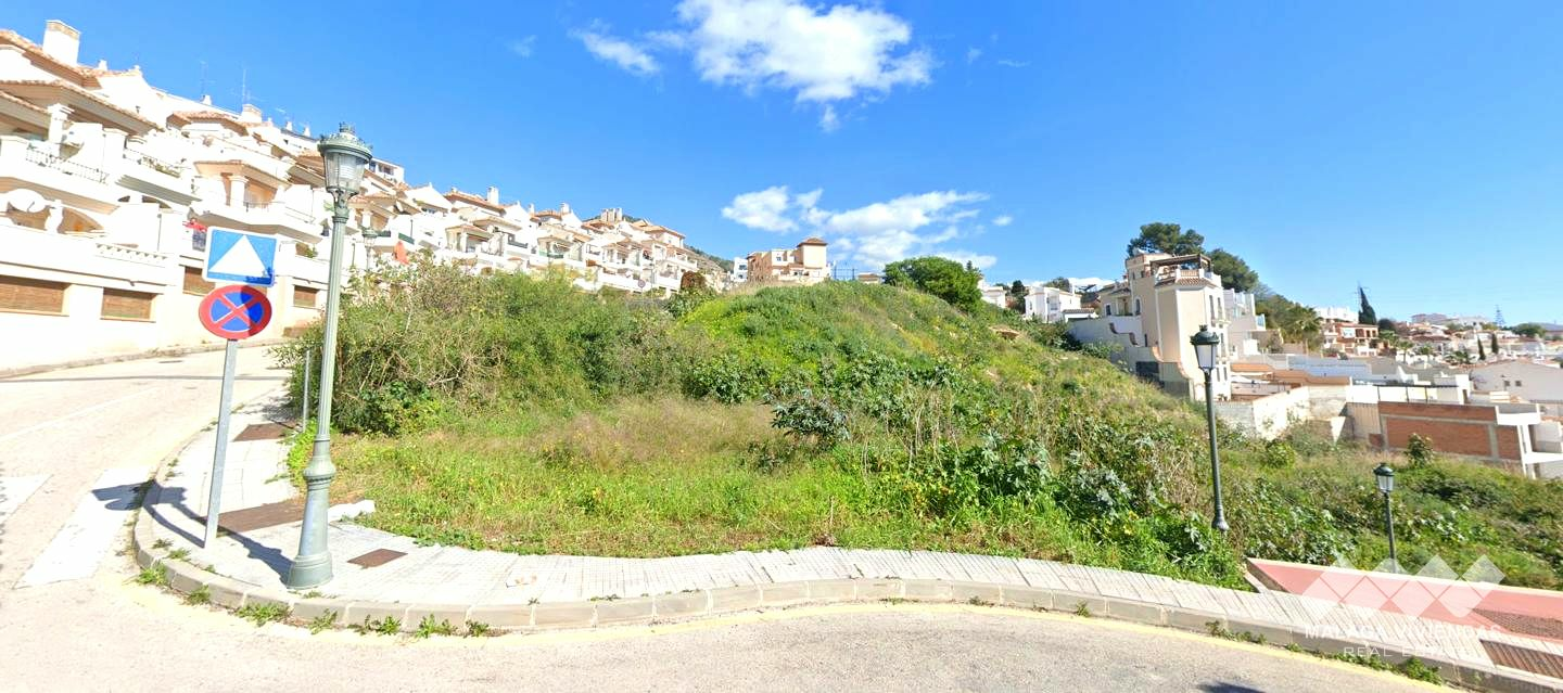 Land In Nerja, Spain (2.500 M² Plot)