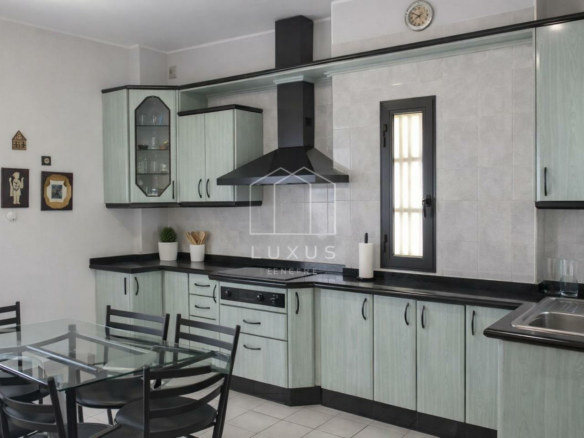 4-bedroom Villa In Barranco Hondo, Spain (373 M²)