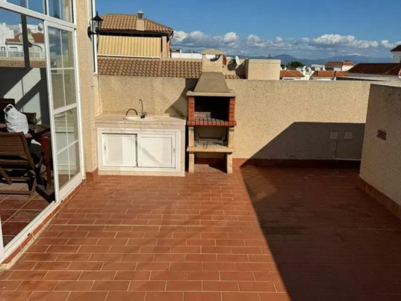 4-bedroom Flat In Torremolinos, Spain (185 M²)