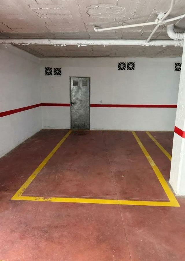 4-bedroom Flat In Torremolinos, Spain (185 M²)