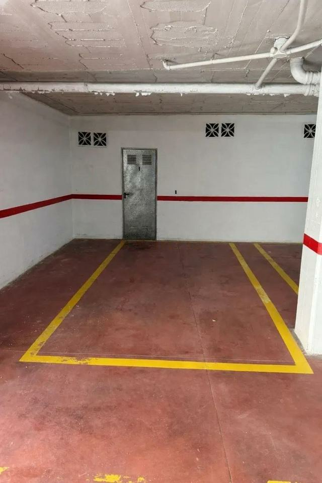 4226488-c1145c57-d7b2e6 4-bedroom Flat In Torremolinos, Spain (185 M²)