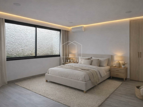 4-bedroom Villa In Costa Adeje, Spain (308 M²)