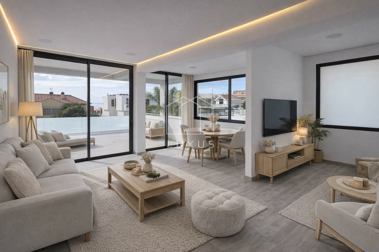 4-bedroom Villa In Costa Adeje, Spain (308 M²)