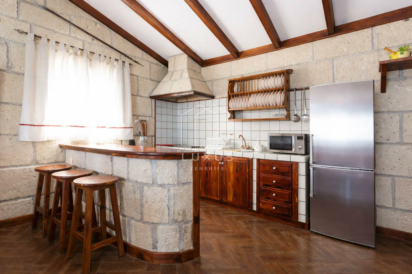 1-bedroom Country House In Granadilla, Spain (90 M²)