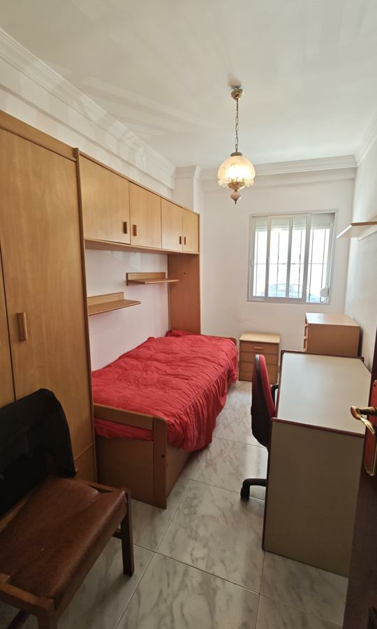 3-bedroom Flat In Málaga, Spain (80 M²)