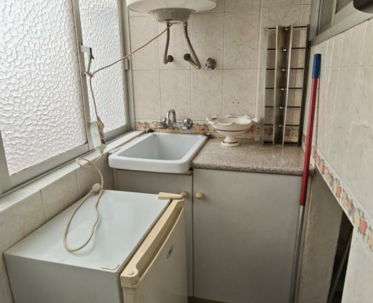 3-bedroom Flat In Málaga, Spain (80 M²)