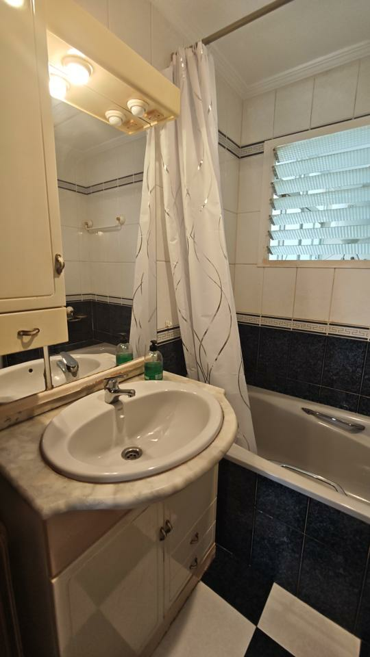 4283488-e8f1a253-54ef9f 3-bedroom Flat In Málaga, Spain (80 M²)