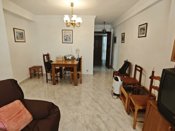 3-bedroom Flat In Málaga, Spain (80 M²)